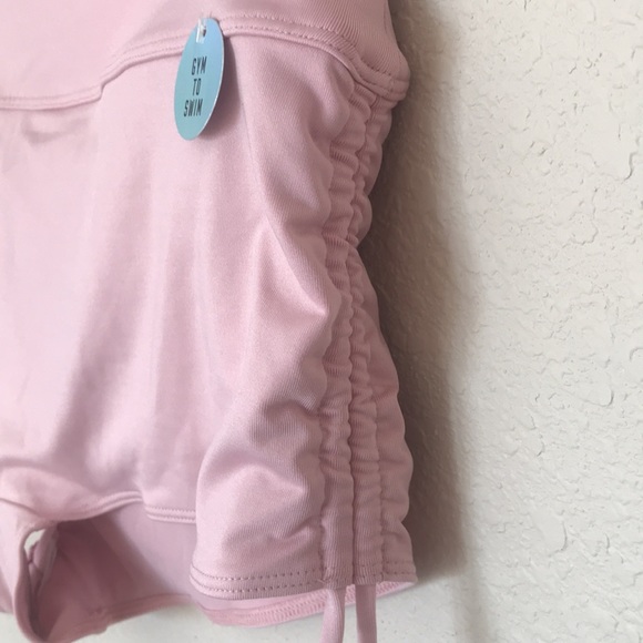 PINK Victoria’s Secret gym to swim shortie - Picture 3 of 6